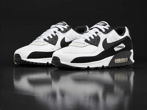 nike air max 90 panda